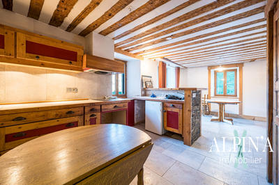 Maison - 99 m² - 2 pièces
