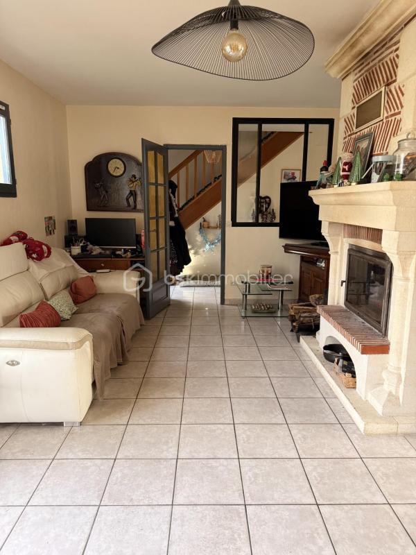 Maison - 140 m² - 5 pièces