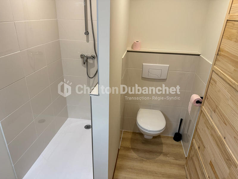 Maison - 227 m² - 5 pièces