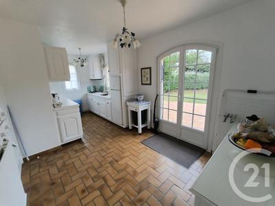 Villa - 93 m² - 5 pièces