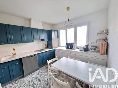 Maison - 138 m² - 7 pièces