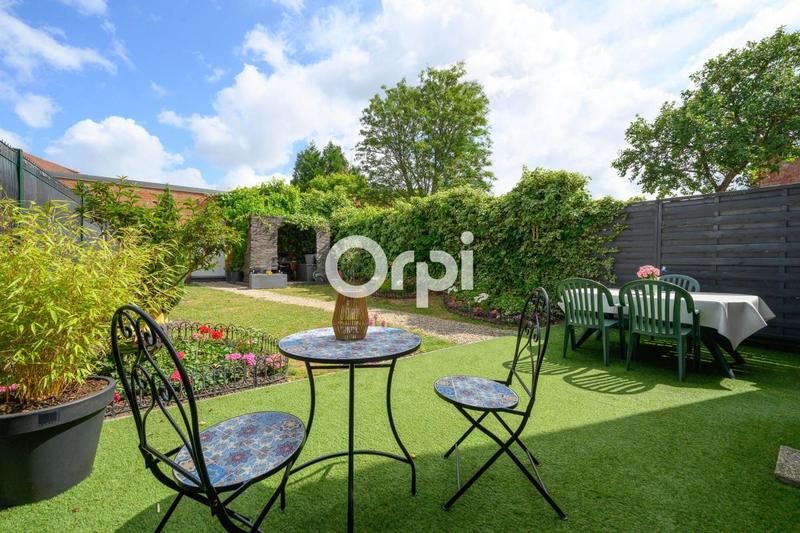 Maison - 98 m² - 4 pièces