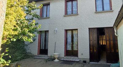 Maison - 115 m² - 6 pièces