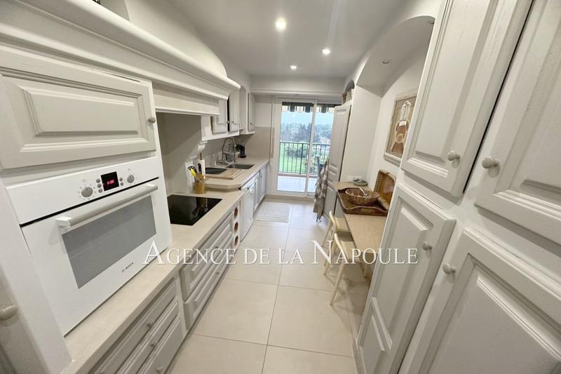 Appartement - 96 m² - 3 pièces