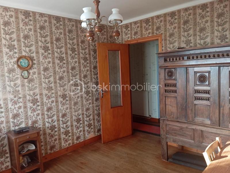 Maison traditionnelle - 97 m² - 6 pièces