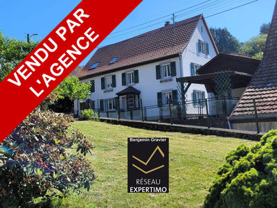 Maison - 220 m² - 10 pièces