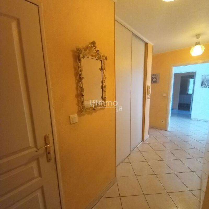 Appartement - 86 m² - 4 pièces