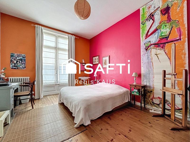 Maison - 199 m² - 7 pièces