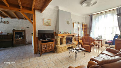 Maison - 185 m² - 5 pièces