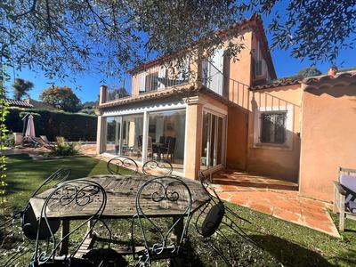 Maison - 118 m² - 6 pièces