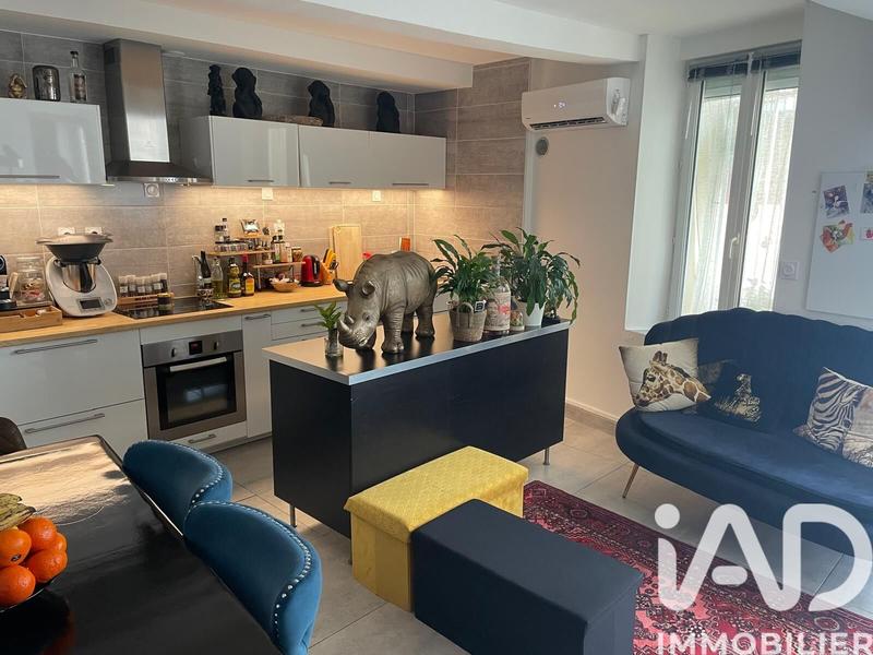 Maison - 87 m² - 5 pièces