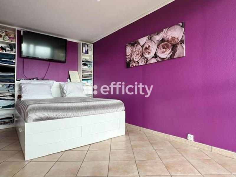 Appartement - 79 m² - 4 pièces