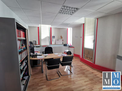 Bureau - 171 m²