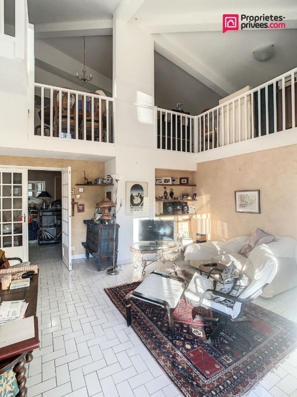 Appartement - 109 m² - 6 pièces