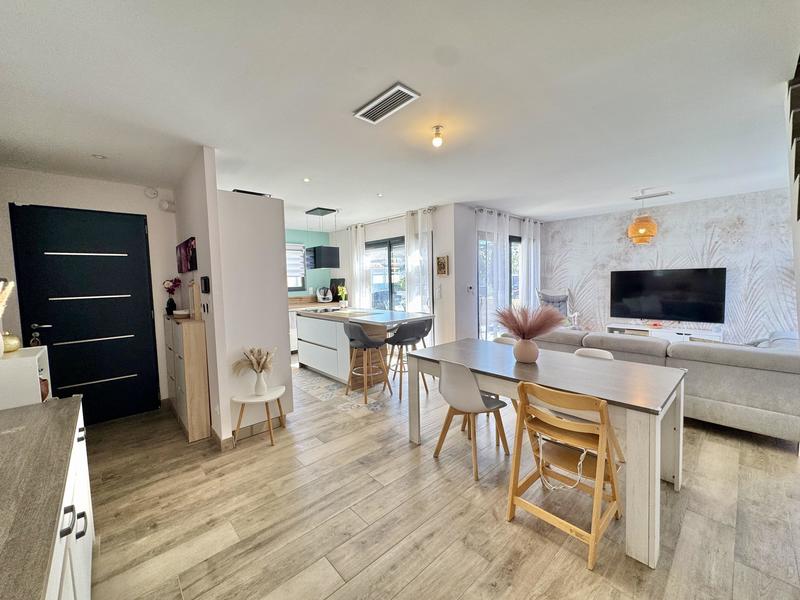 Maison - 89 m² - 4 pièces