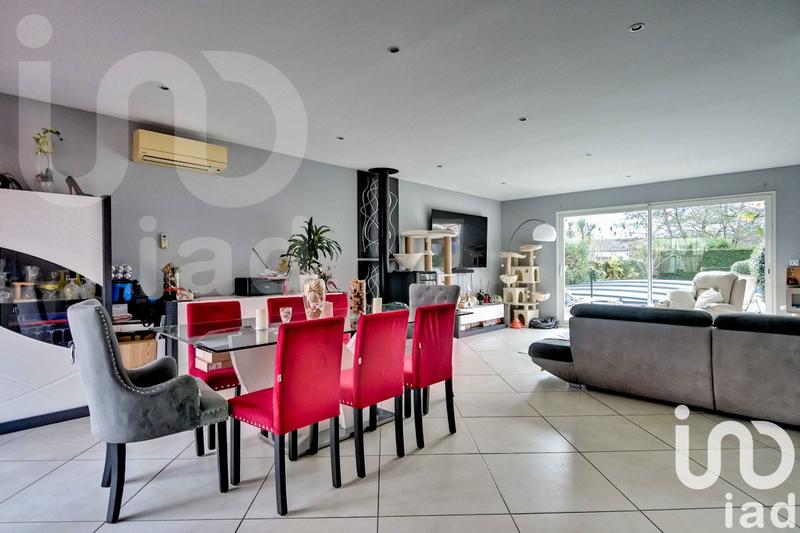 Maison - 153 m² - 6 pièces