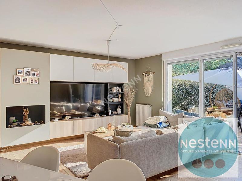 Maison - 93 m² - 4 pièces