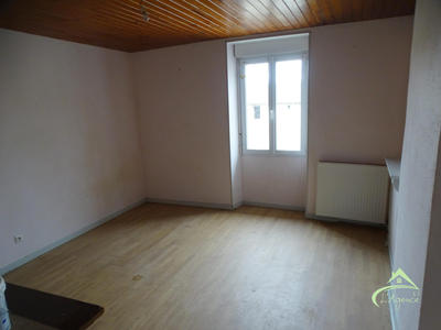 Maison ancienne - 93 m² - 4 pièces