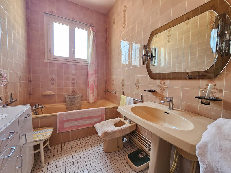 Maison - 110 m² - 4 pièces