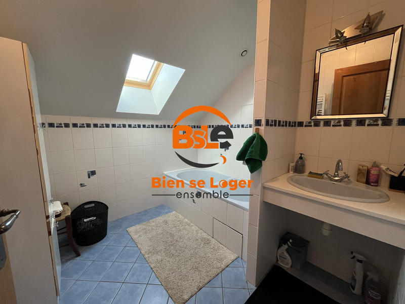 Maison - 135 m² - 6 pièces