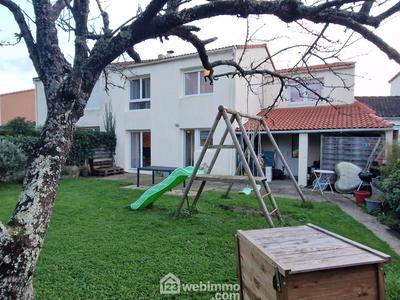 Maison - 112 m² - 5 pièces