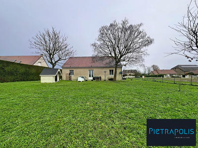 Maison - 93 m² - 4 pièces