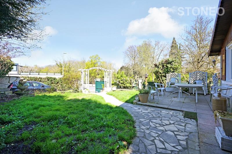 Maison ancienne - 580 m² - 2 pièces