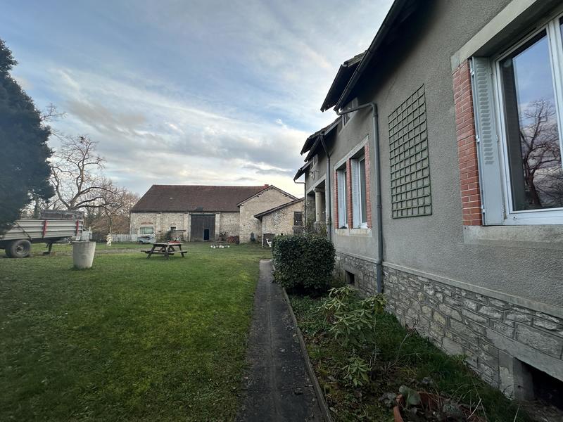 Maison - 158 m² - 6 pièces