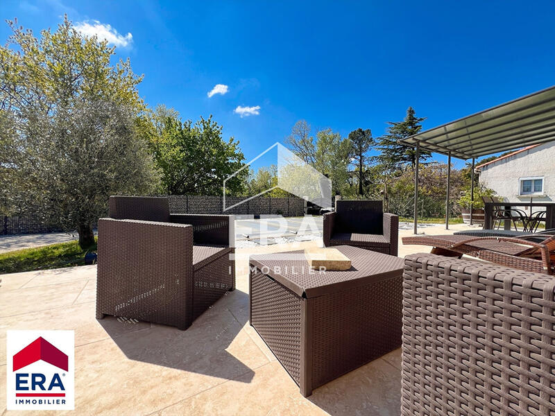 Maison - 85 m² - 4 pièces