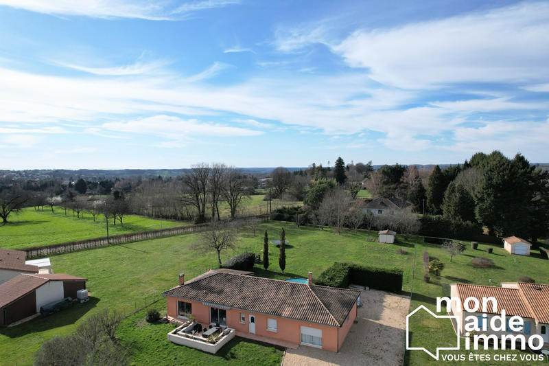 Maison - 150 m² - 4 pièces