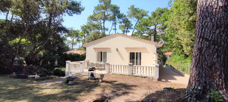 Maison - 199 m² - 8 pièces