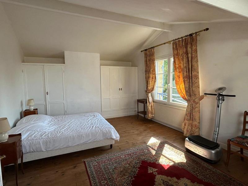 Maison ancienne - 209 m² - 7 pièces