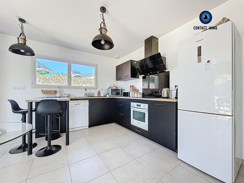 Maison - 80 m² - 4 pièces