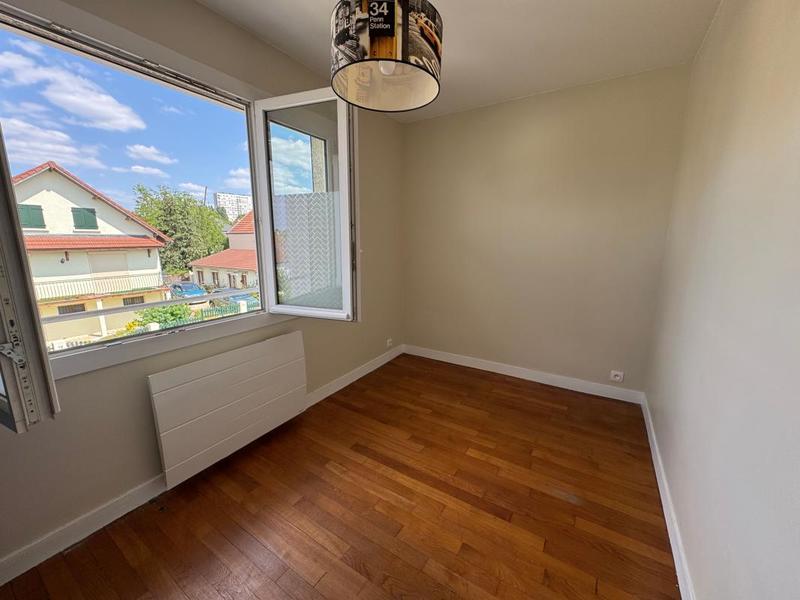 Maison - 130 m² - 4 pièces