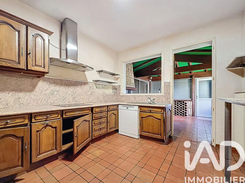 Maison - 147 m² - 7 pièces