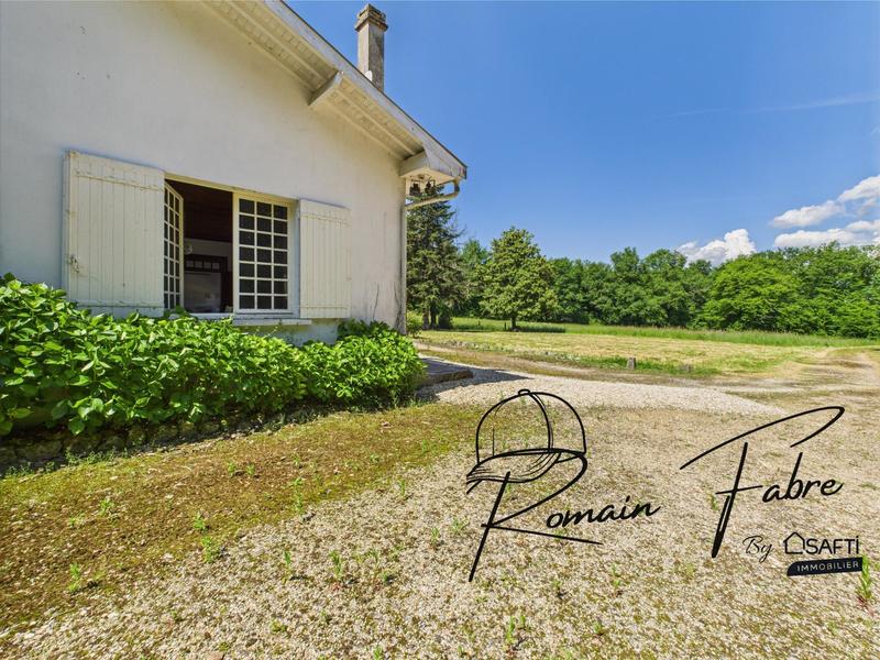 Maison - 310 m² - 12 pièces