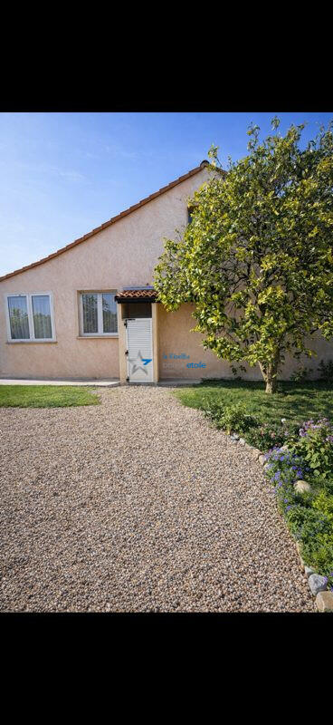 Maison - 98 m² - 4 pièces