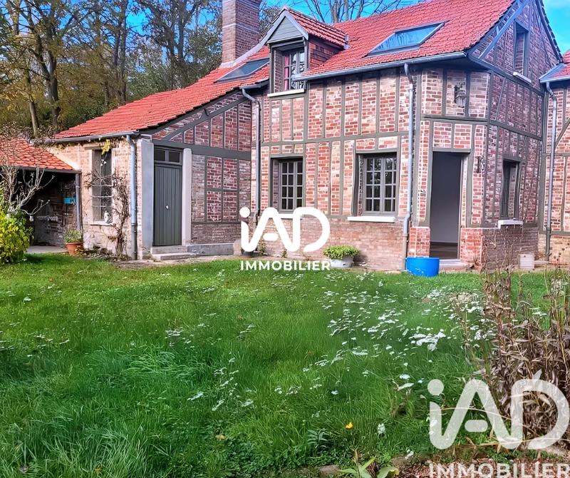 Maison - 239 m² - 10 pièces