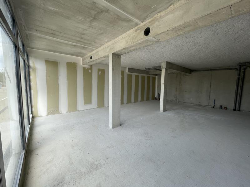 Local commercial - 82 m²