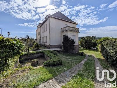 Maison - 135 m² - 7 pièces