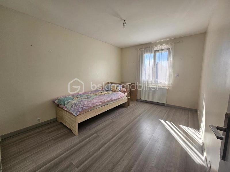 Pavillon - 137 m² - 5 pièces