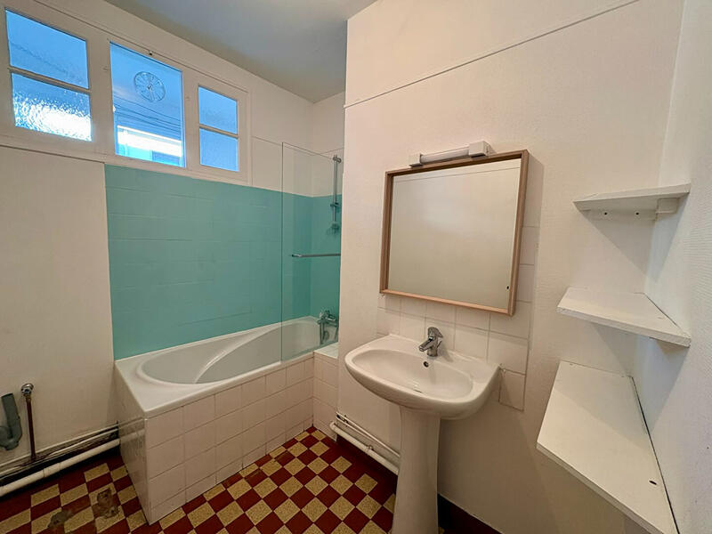 Appartement - 86 m² - 4 pièces