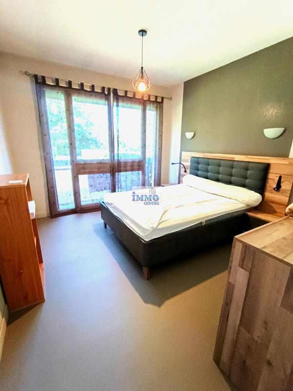 Appartement - 97 m² - 4 pièces