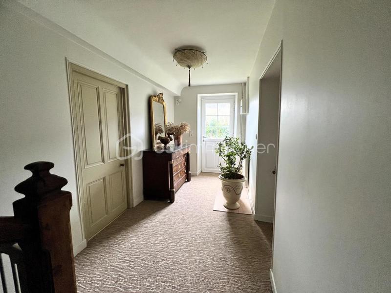 Propriété - 188 m² - 8 pièces