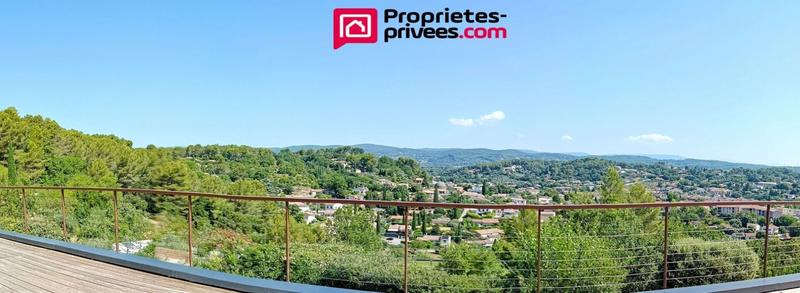 Propriété - 225 m² - 8 pièces