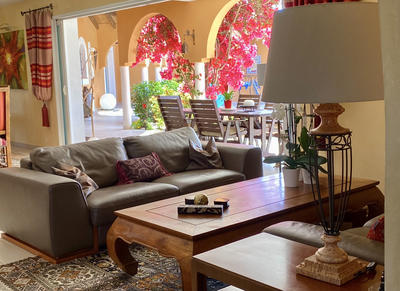 Maison - 265 m² - 9 pièces