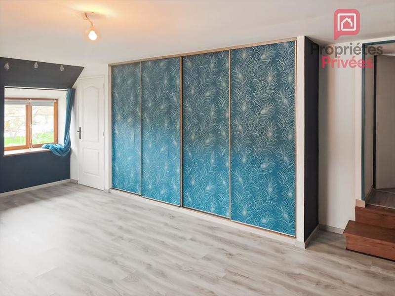 Maison - 229 m² - 8 pièces