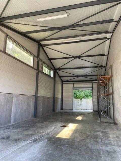 Bureau - 145 m² - 1 pièce