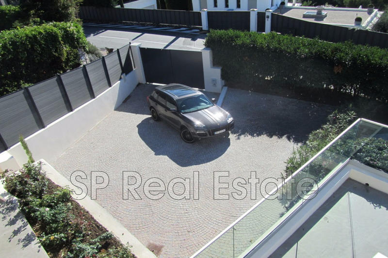 Maison - 185 m² - 4 pièces