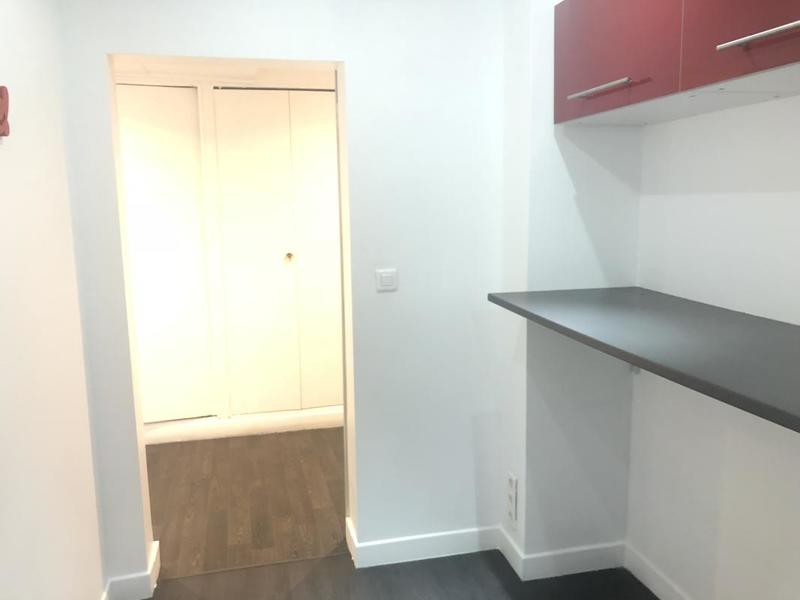 Bureau - 235 m² - 8 pièces